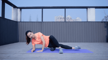 髂胫束拉伸.gif