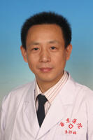 嚴首春