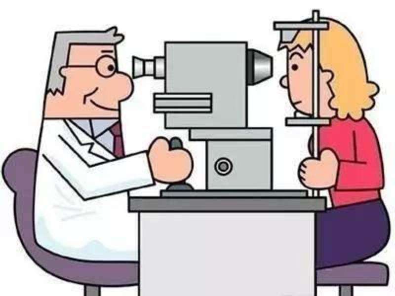 高度近视及糖尿患者,需要及时至眼科专科检查,让眼科医师仔细检查眼底