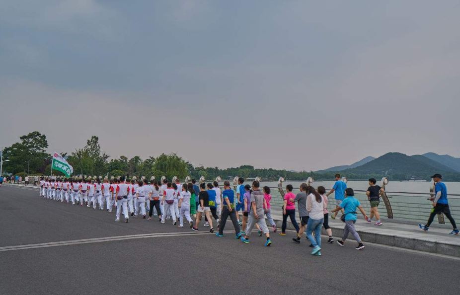 高绪仁做客徐州人民广播电台健康访谈节目《健