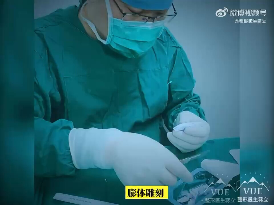 默认图片