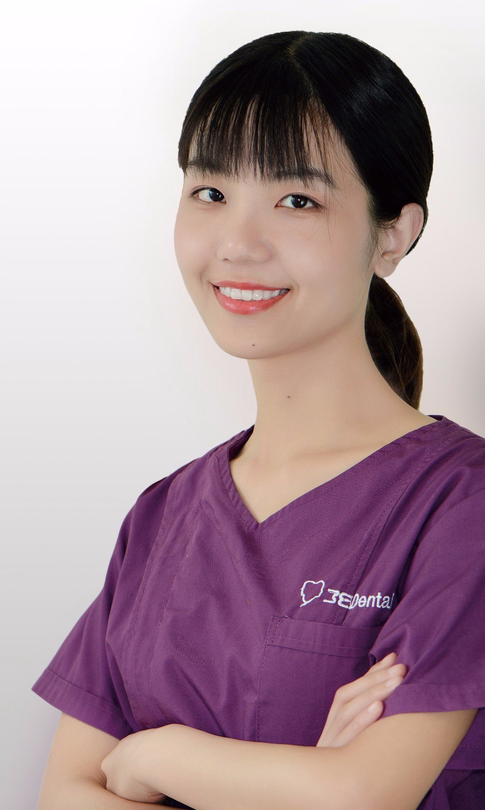 张璇名片 - 副本.jpg