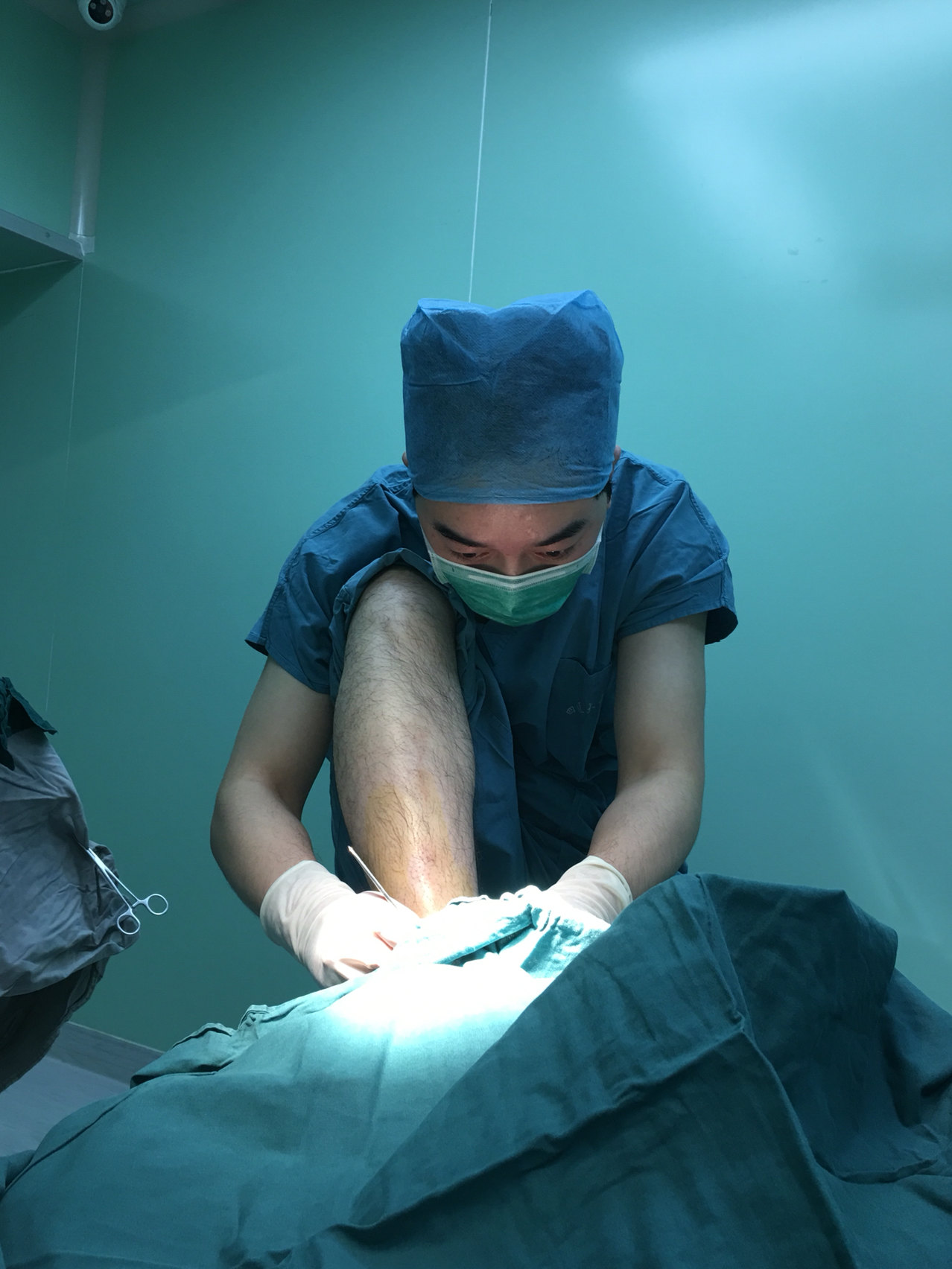 第一次自己给自己动手术 - 好大夫在线