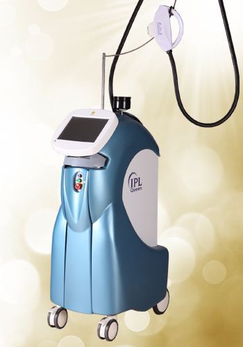 比如一些痘坑,可以做微针,果酸或者水杨酸换肤,点阵激光,飞梭等治疗