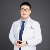 魏洪亮