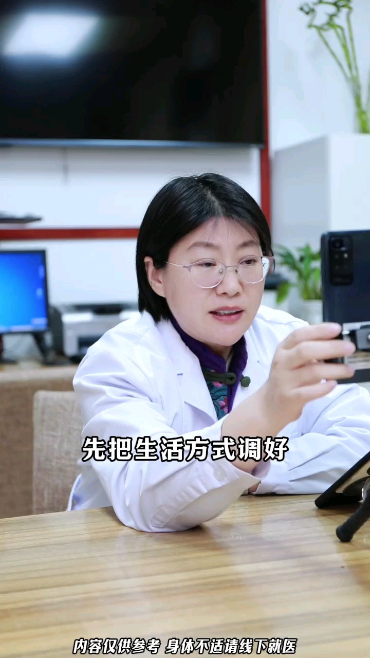 默认图片