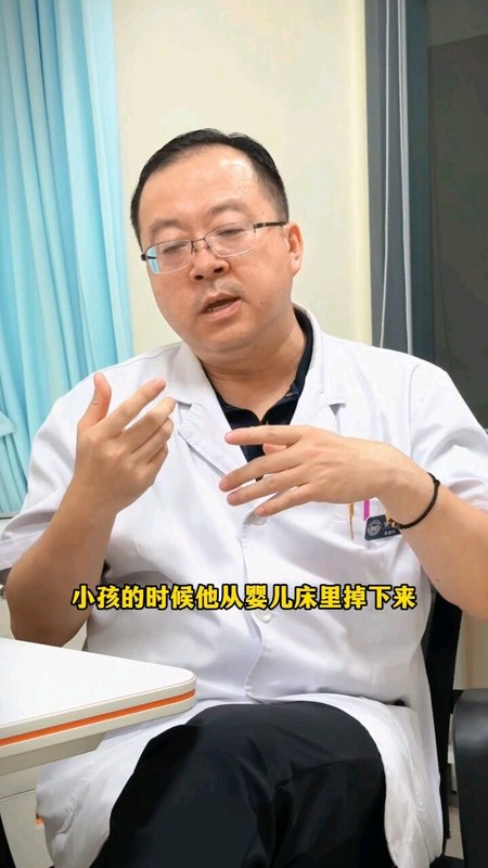 小孩子头痛，家长要做这个