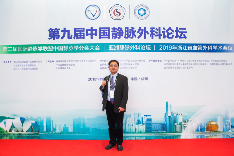 我头晕昏昏沉沉的有3年多了，现在住院做了脑血管CT造影，右椎动脉纤细，那给说一下怎么办吗？