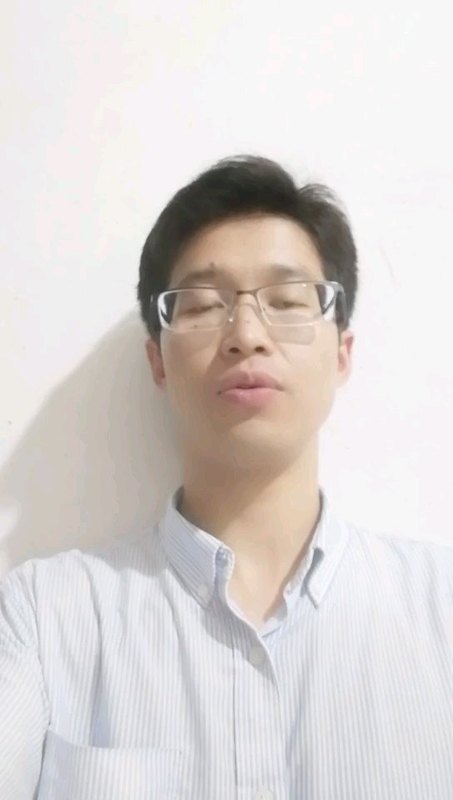 睾丸一大一小正常吗？