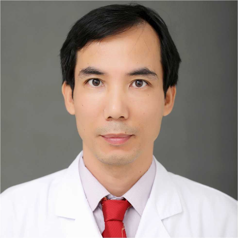 医生 散光达到多少度需要配镜？